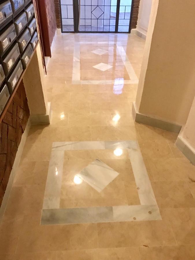 Luxury Apartament In Marina بينالماذينا المظهر الخارجي الصورة